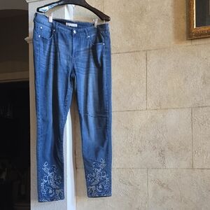 Elegant Embroidered Denim Jeans